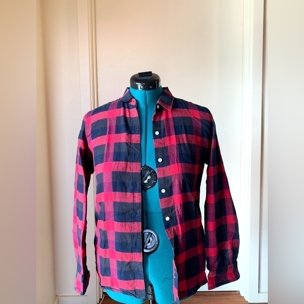 Gap Button Down Top Women XS Red Blue Plaid Relaxed Casual Cabincore Classic